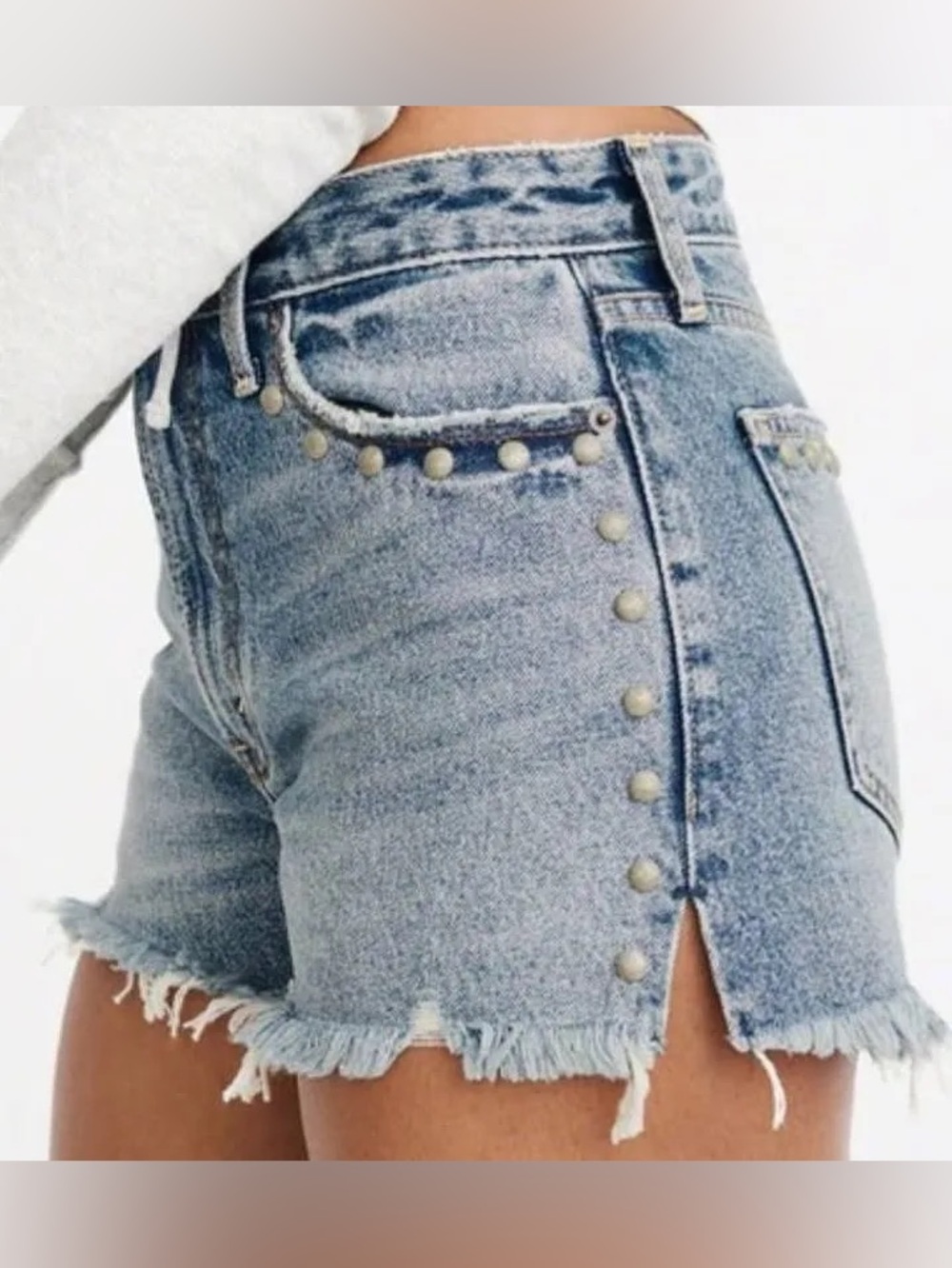 A&F Annie Studded High Rise Shorts 30